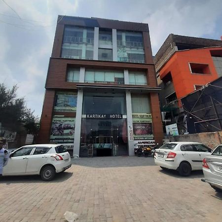 Kartikay Hotel Hisar Екстер'єр фото