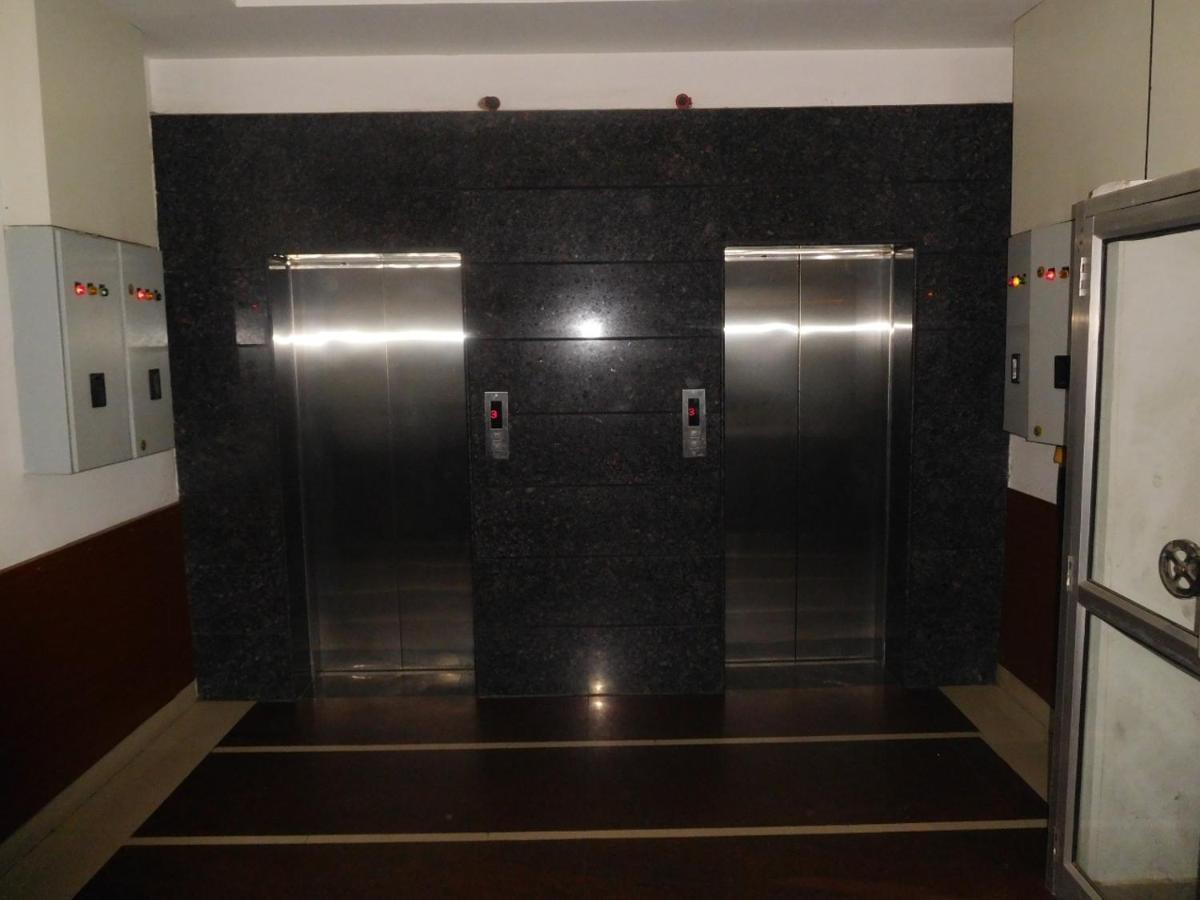Kartikay Hotel Hisar Екстер'єр фото
