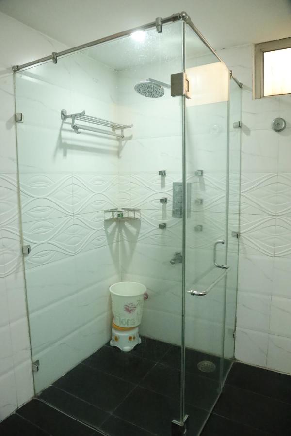 Kartikay Hotel Hisar Екстер'єр фото