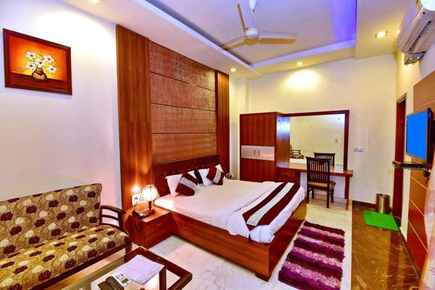 Kartikay Hotel Hisar Номер фото